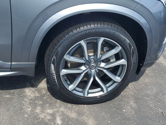 2019 Volvo XC90 T6 Momentum