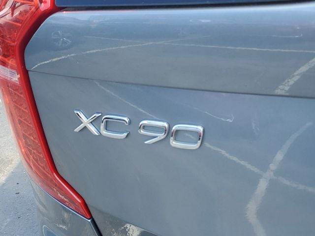 2019 Volvo XC90 T6 Momentum